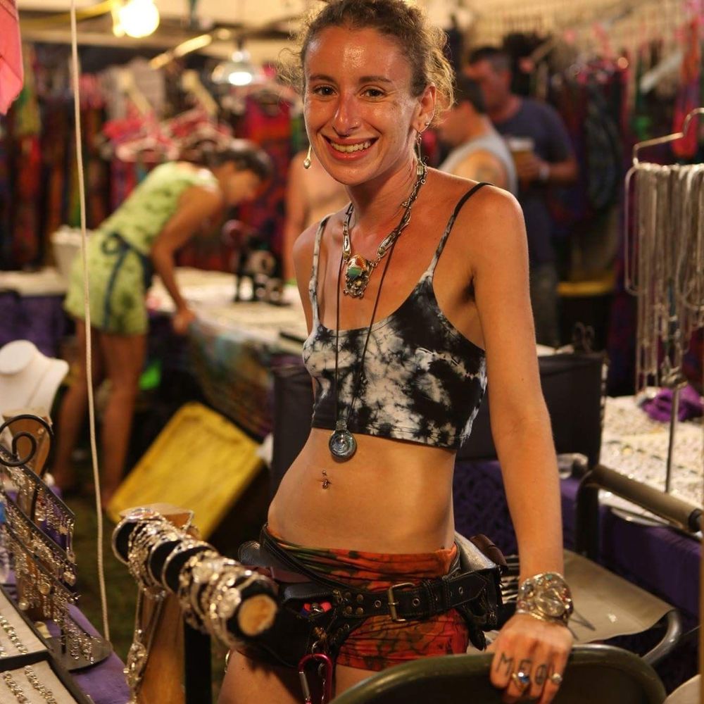 Meet your Posher, Yulia